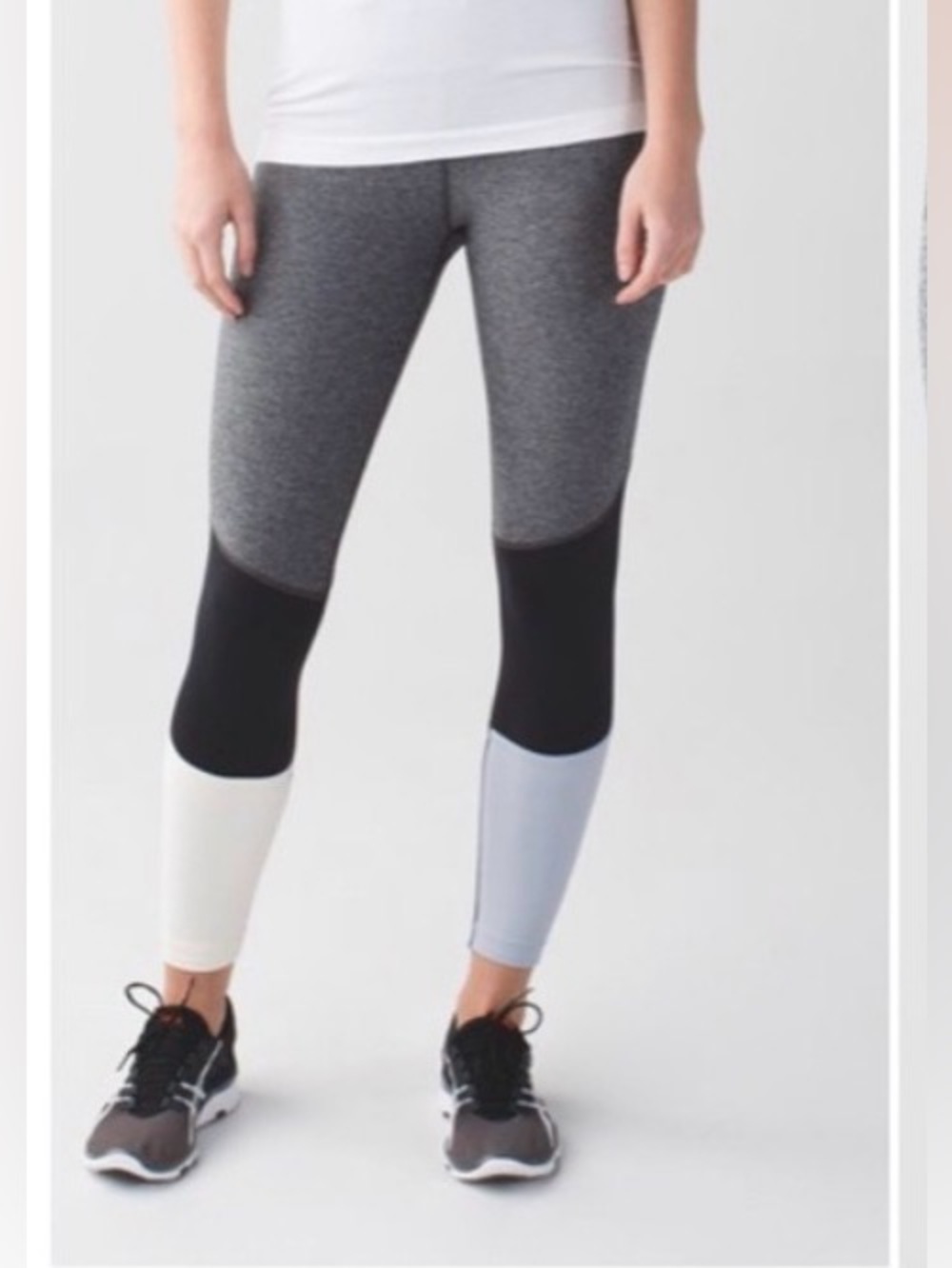 Lululemon Pedal To The Medal 7/8 Leggings Tights
Heather Angel Wing Silver Fox 2